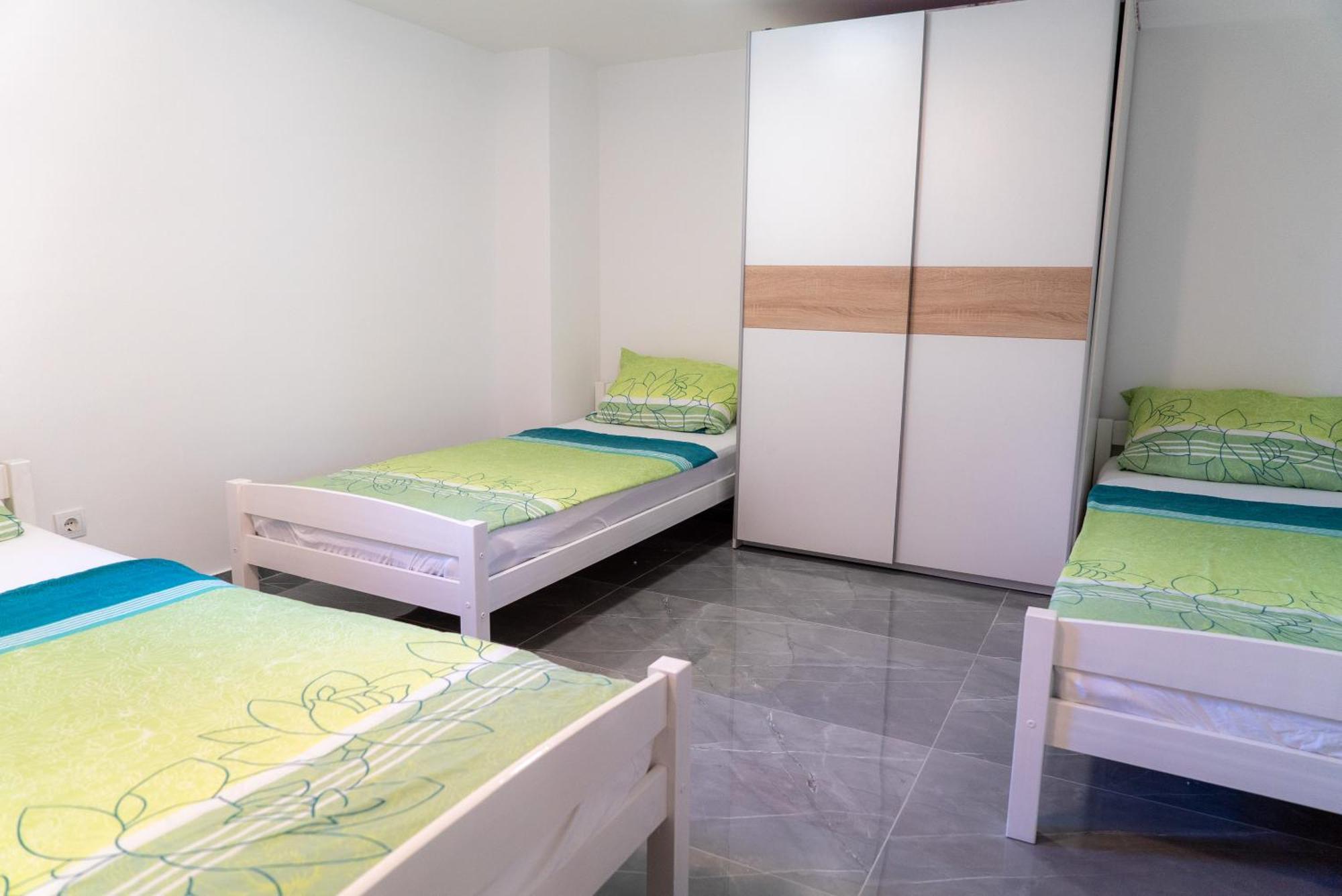 Apartments Zubcic Tisno Extérieur photo