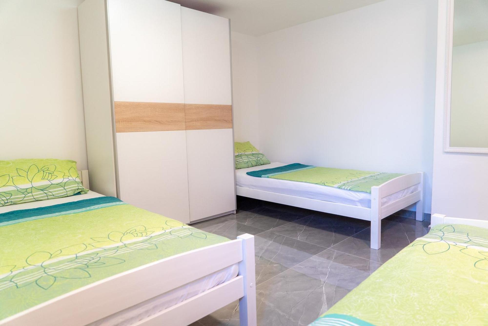 Apartments Zubcic Tisno Extérieur photo