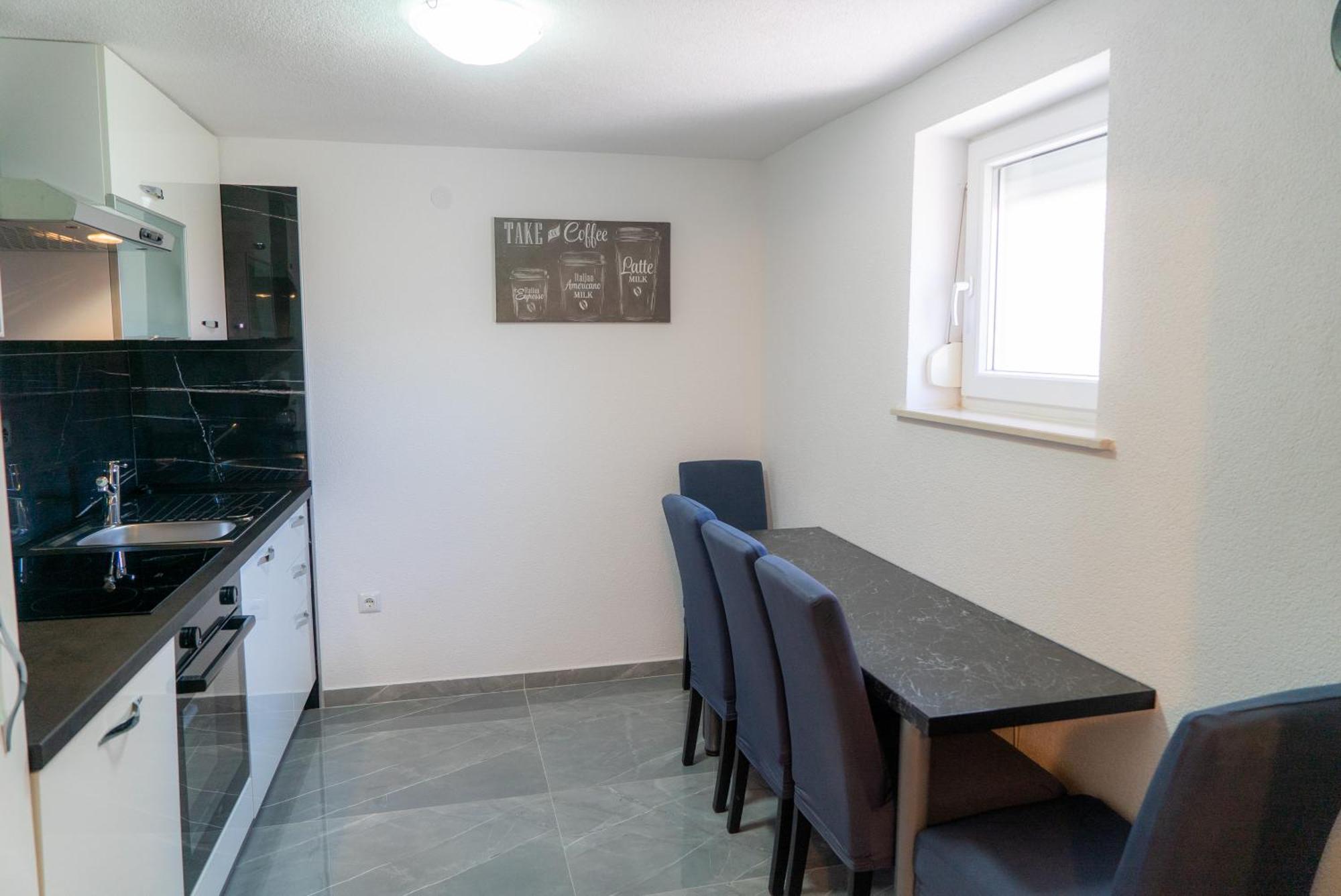 Apartments Zubcic Tisno Chambre photo